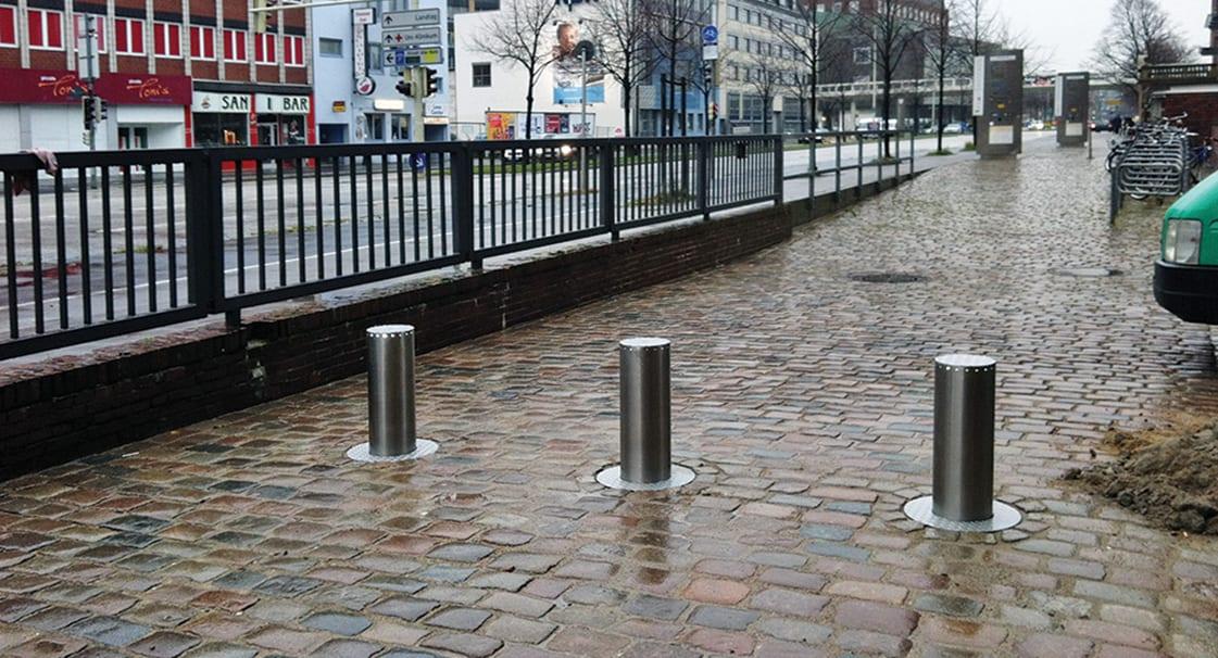 Motorline MPIE10/400 Electromechanical Stainless Steel Bollard - Image 1